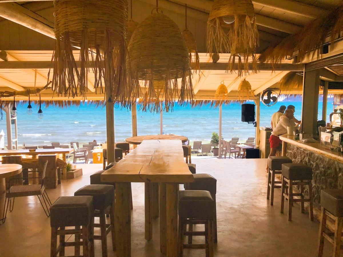 Cubaneros Holiday Inn Λαγανάς Εξωτερικό φωτογραφία