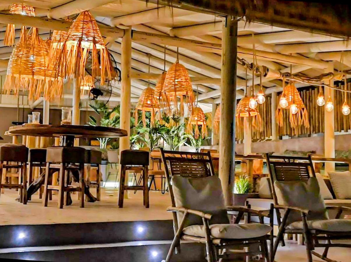 Cubaneros Holiday Inn Λαγανάς Εξωτερικό φωτογραφία