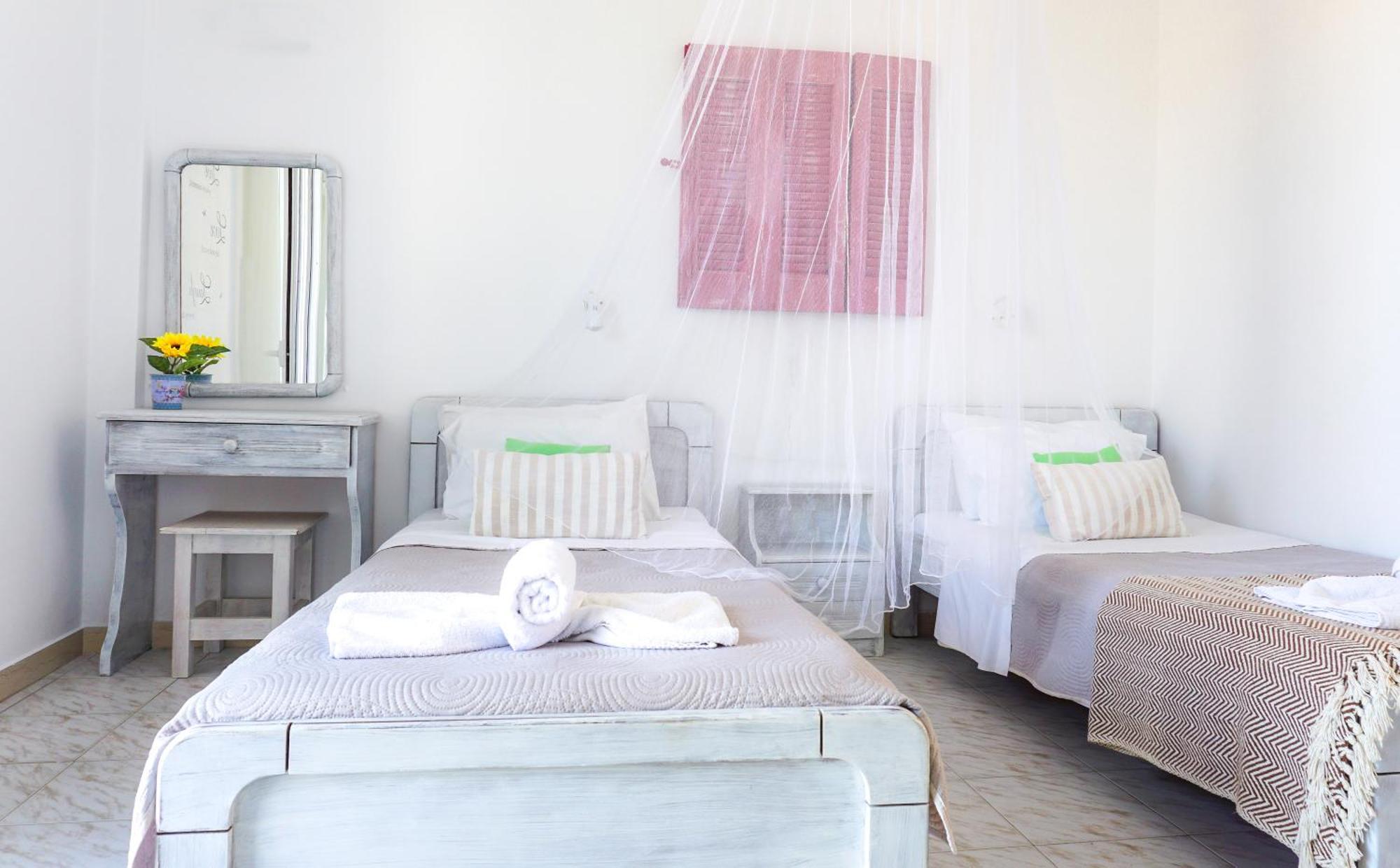 Cubaneros Holiday Inn Λαγανάς Δωμάτιο φωτογραφία