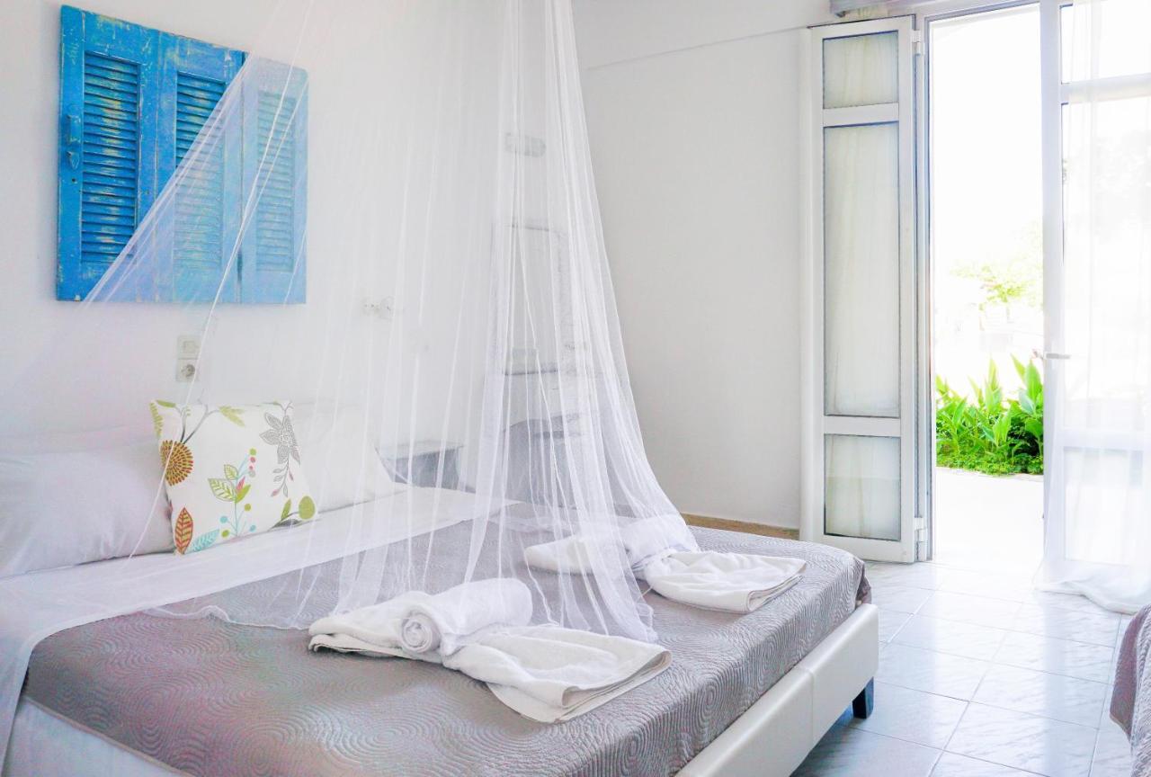 Cubaneros Holiday Inn Λαγανάς Εξωτερικό φωτογραφία